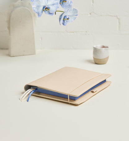 Compendium Signature Crema