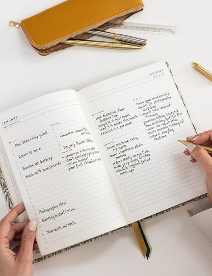 2027 Desktop Planner - Golden Wattle