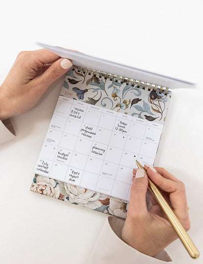 2027 Desk Calendar