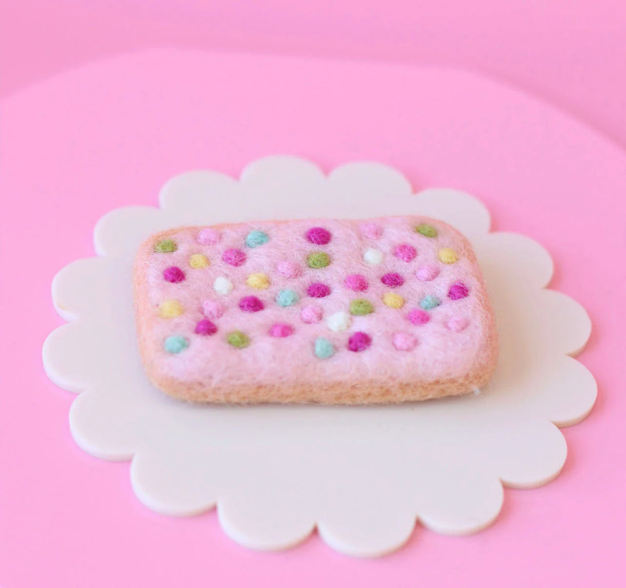 Sprinkle Biscuit Single