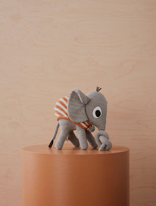 Elephant Henry grey