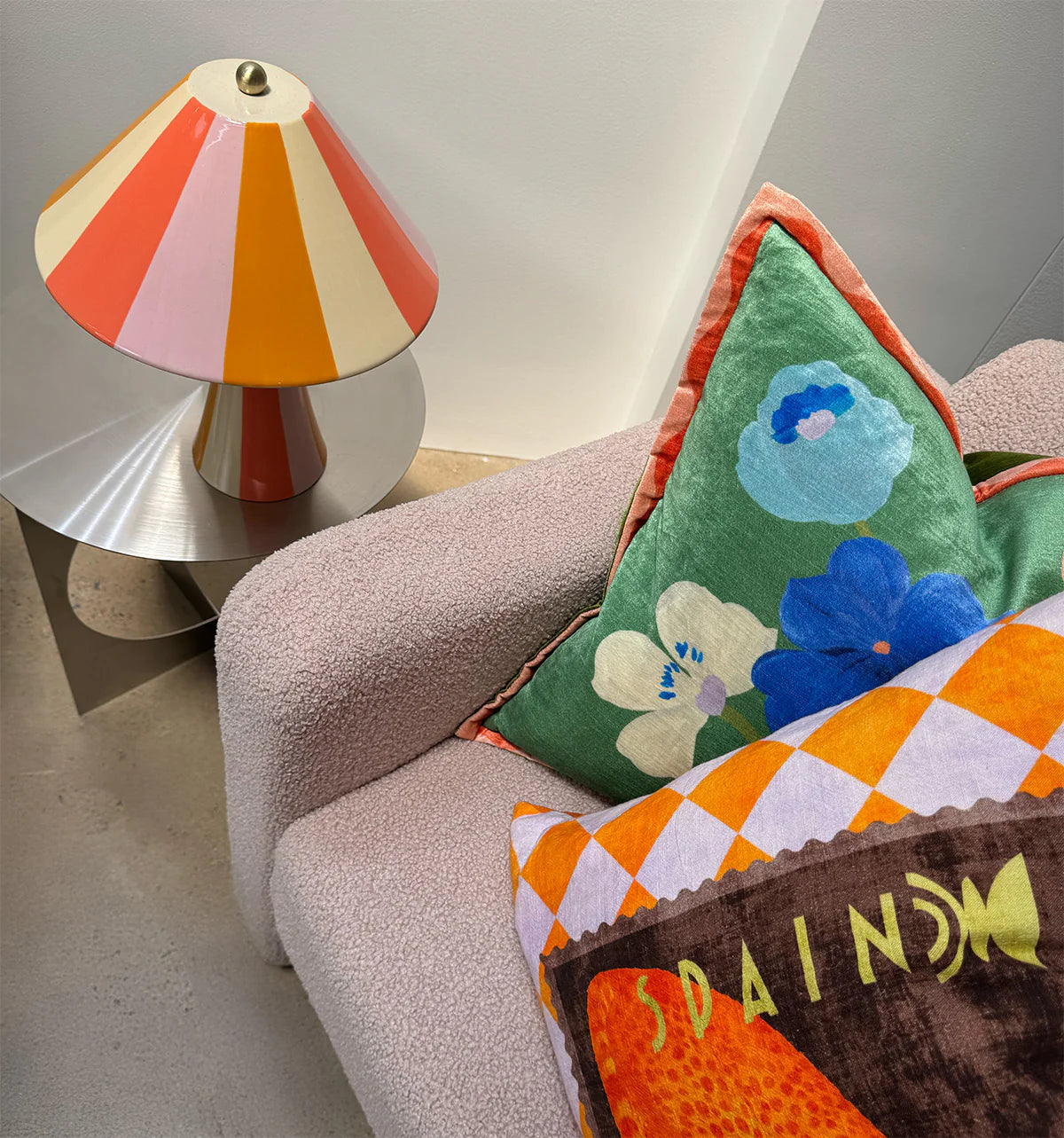 Salvador Melon Table Lamp