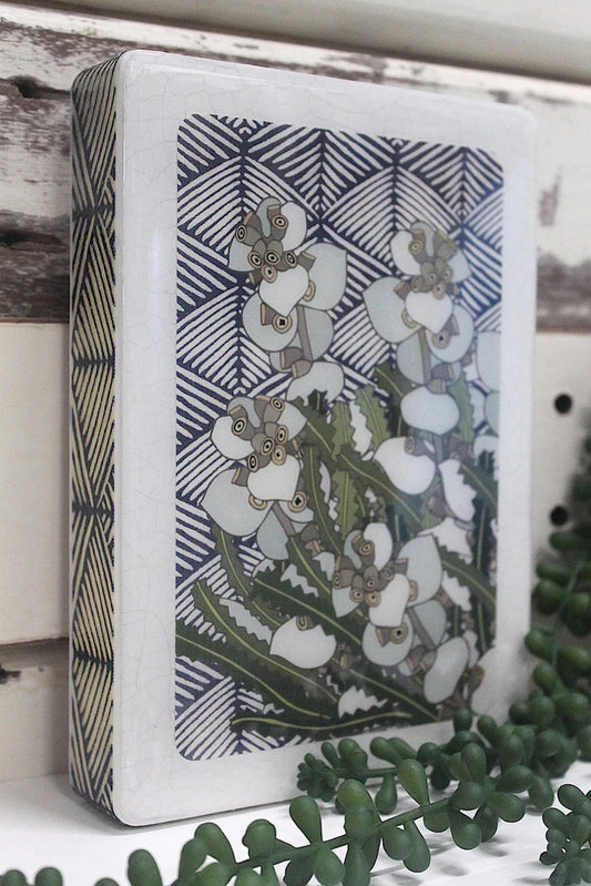 Silver Dollar Medi Art Tile