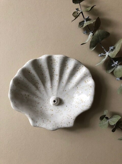 Shell Incense Holder Speckled White