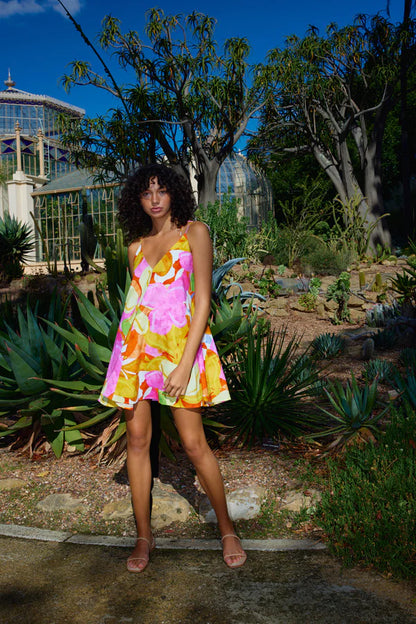 Mara Mini Capri Abstract