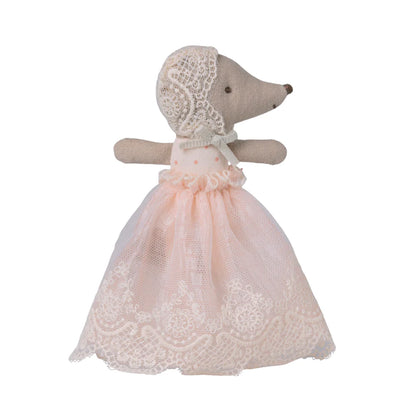 Baby Mouse in Gown Powder