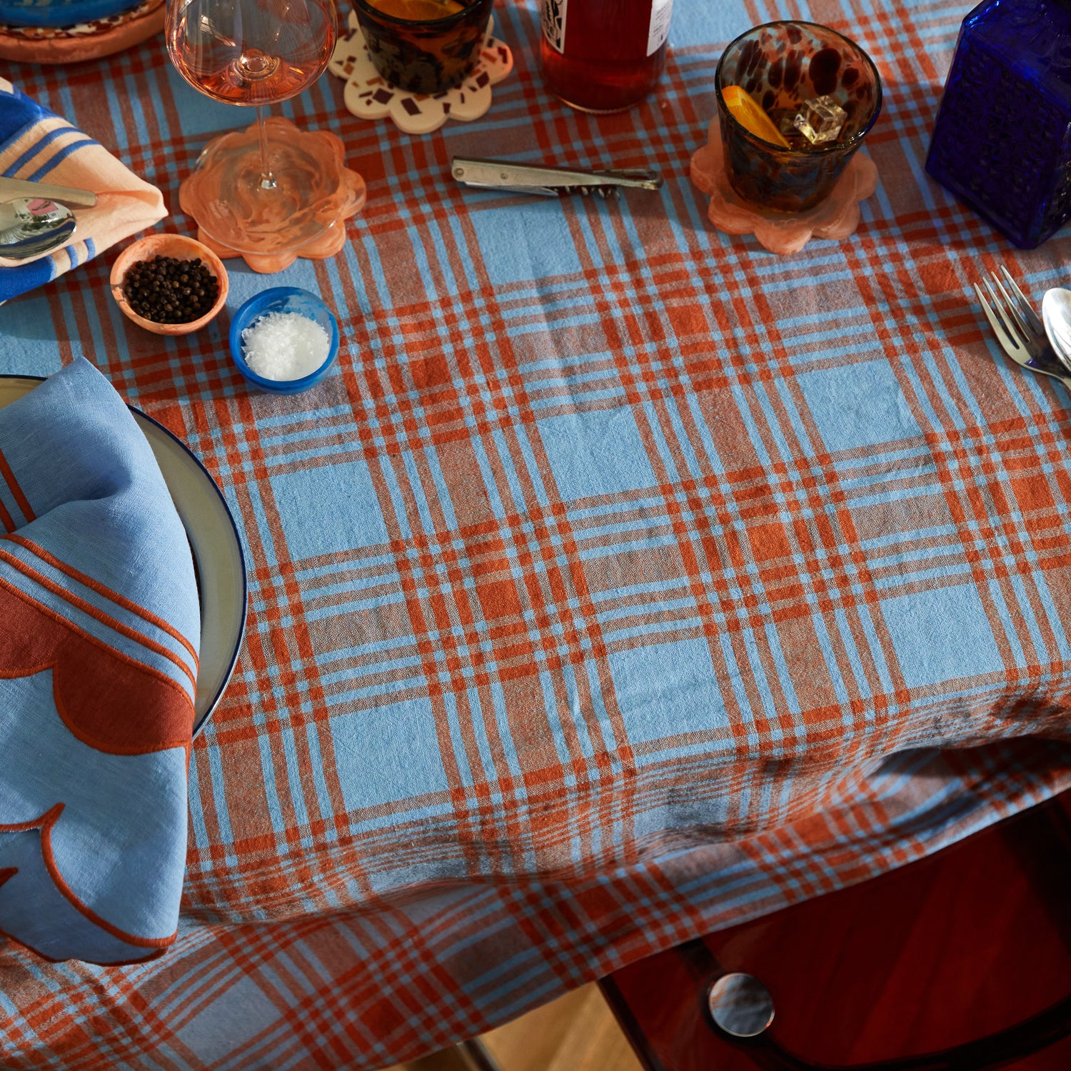 Pello Table Pello Tablecloth – Wander + Laze