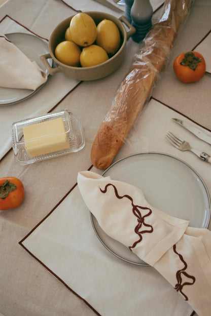 Bow Napkin ~ Maroon