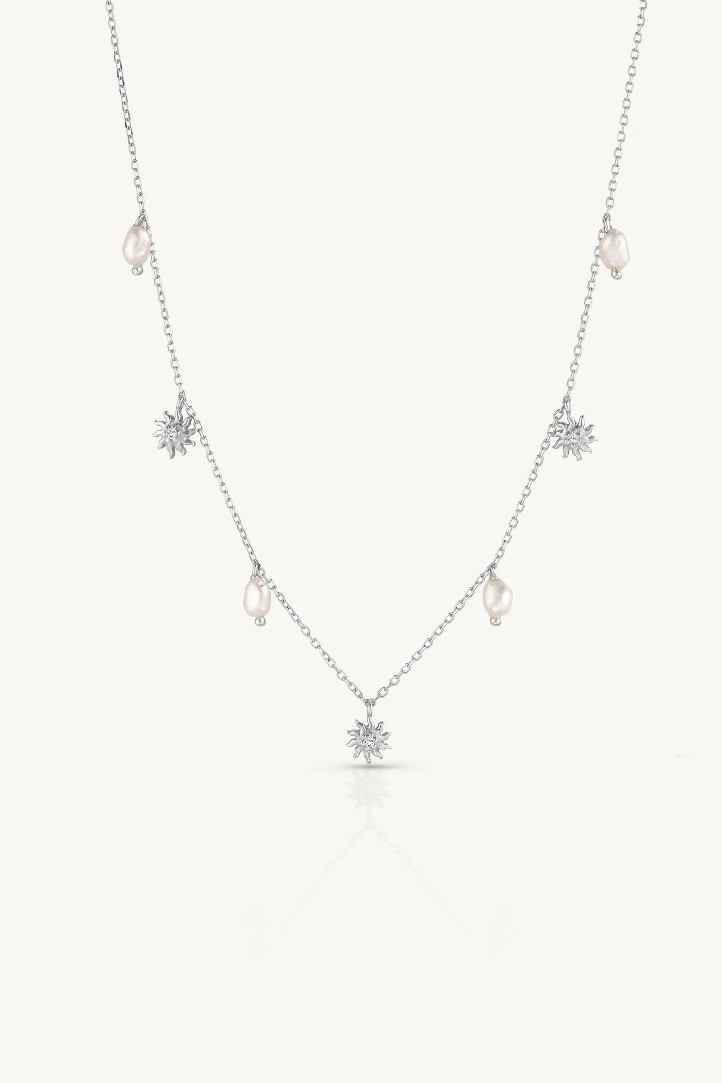 Soleil Pearl Silver Necklace