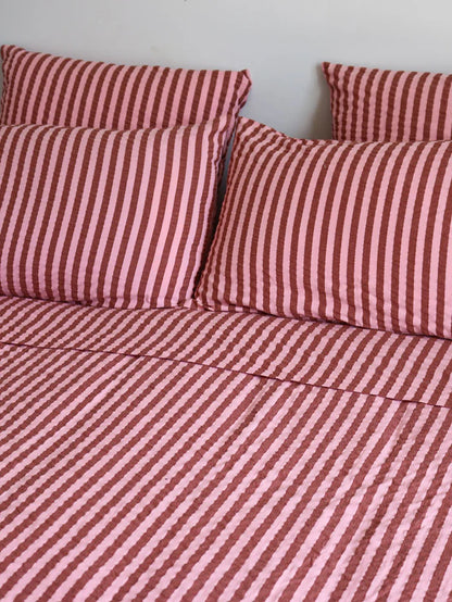 Sundae Seersucker Standard Pillowcase Set