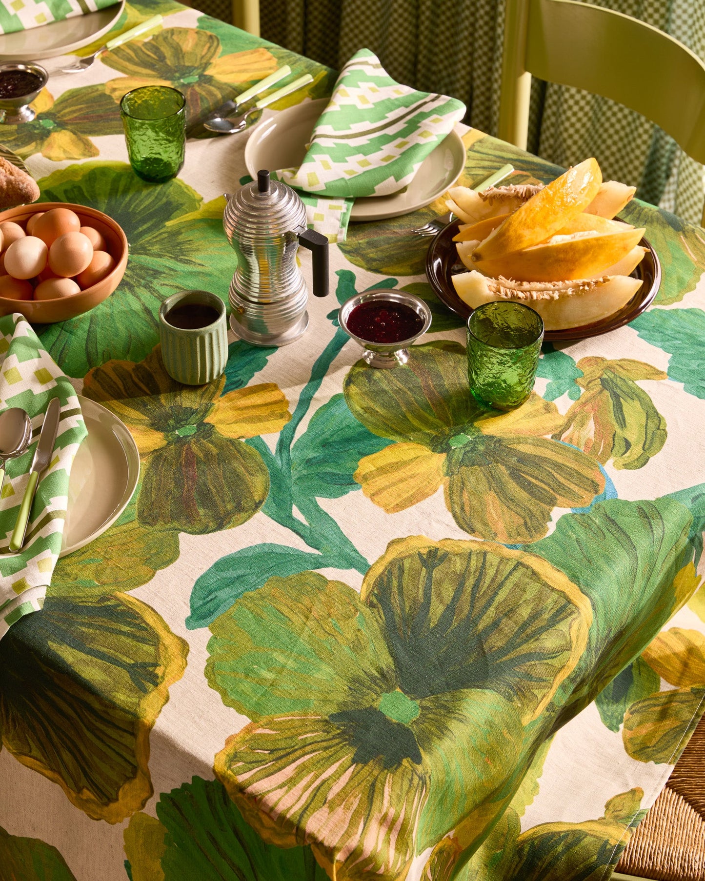 Wild Pansy Verde Tablecloth ~ Large 350x170cm