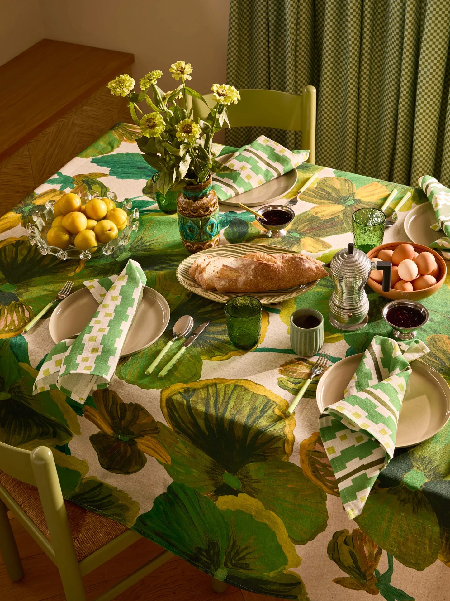 Wild Pansy Verde Tablecloth ~ Large 350x170cm