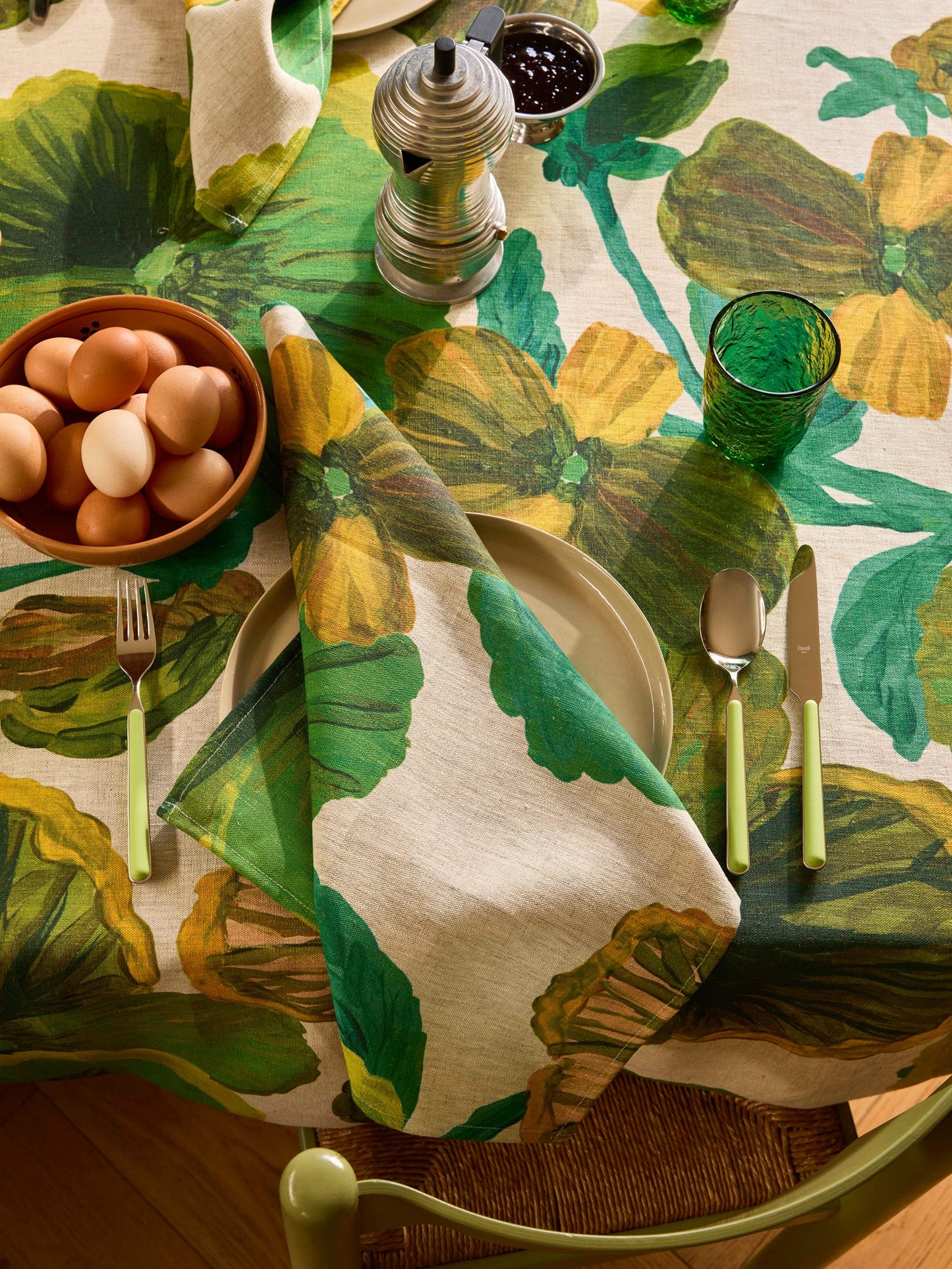Wild Pansy Verde Tablecloth ~ Large 350x170cm