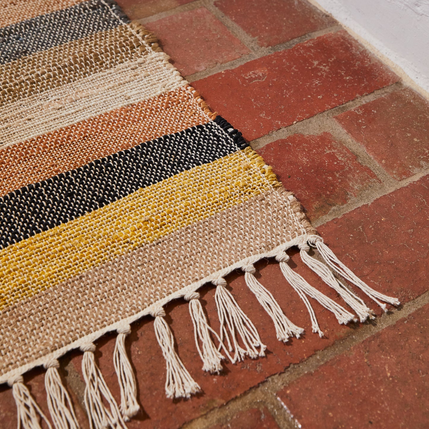 Valorie Jute Runner