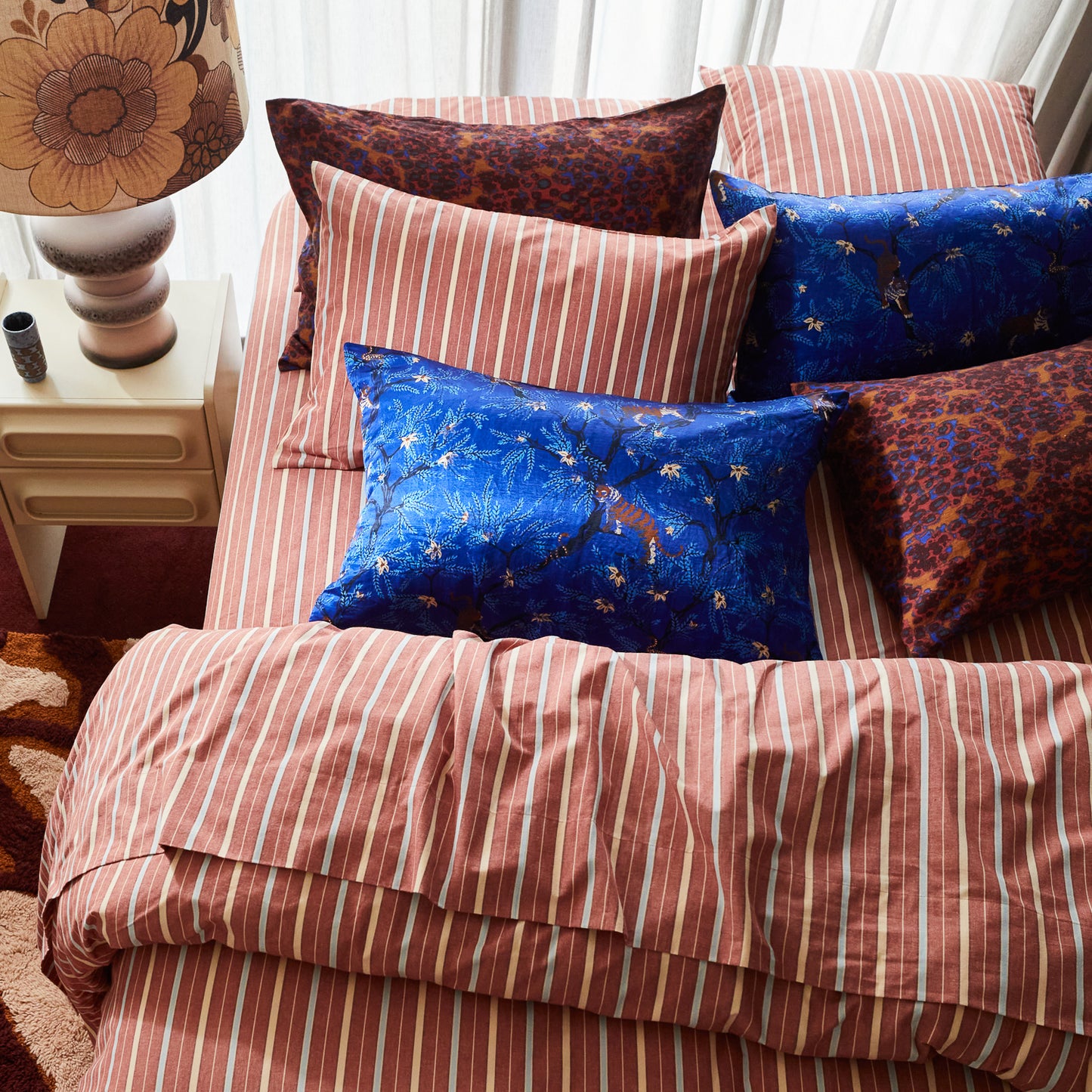 Andrea Linen-Silk Pillowcase - Ultramarine