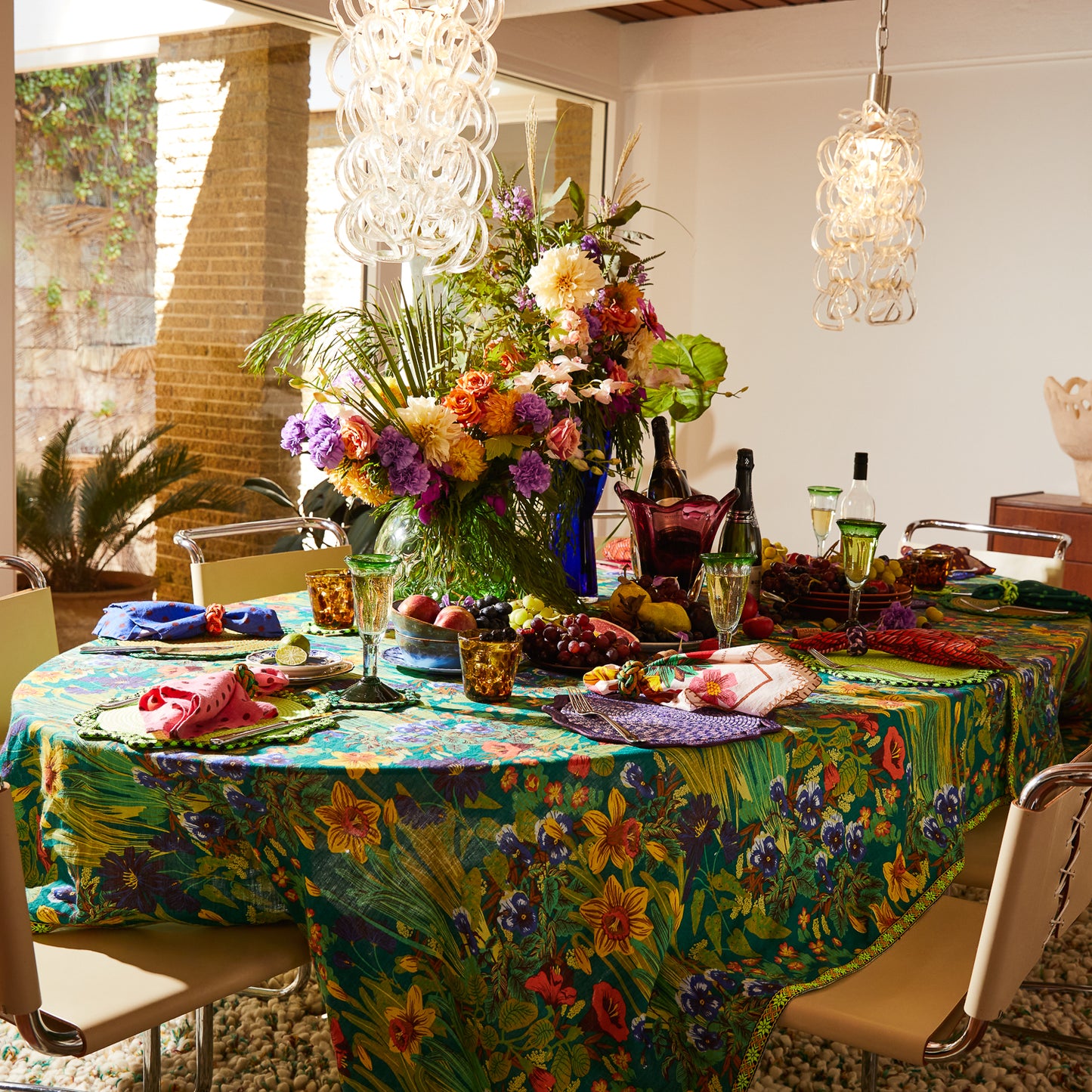 Babette Table Cloth 160 x 240