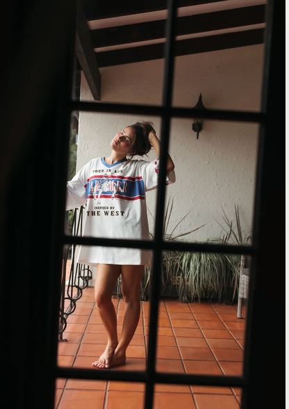 Born in Aus Oversized V Tee