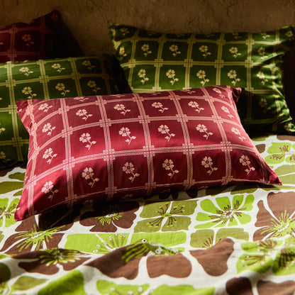 Bonny Silk Pillowcase - Burnt Cherry