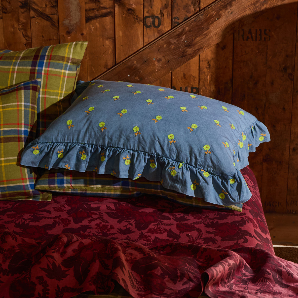 Anneliese Ruffle Pillowcase (x1) - Peridot