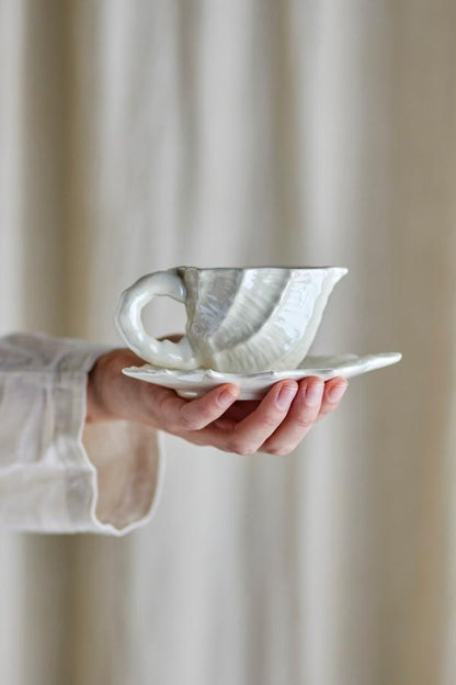 Shellie Cup + Saucer