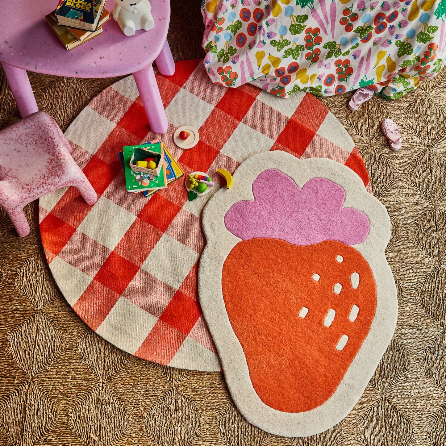 Ceecee Strawberry Rug