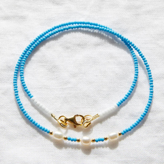 Sea blue beaded necklace with pearls