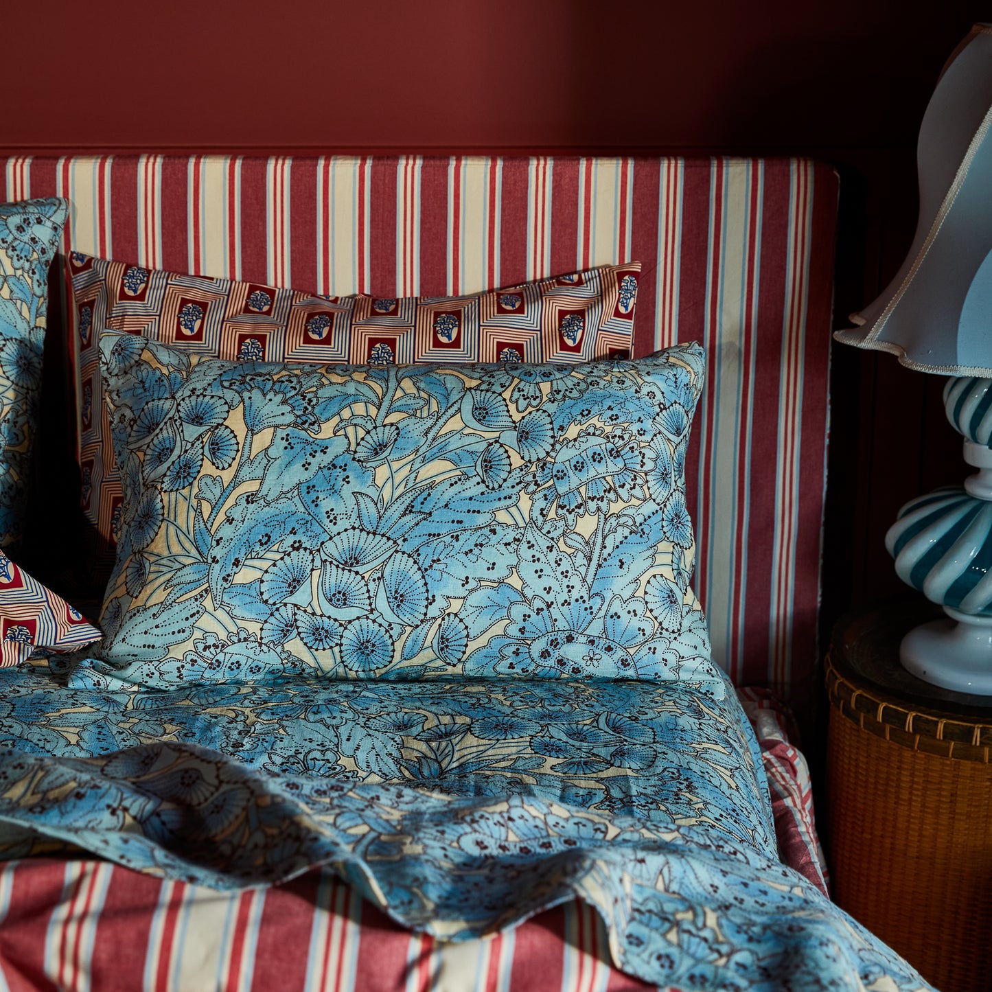 Lucia Linen Pillowcase Set - Cerulean