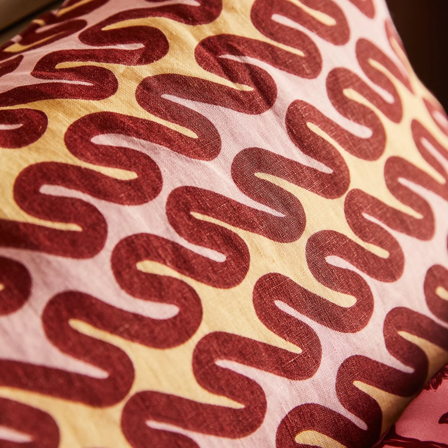 Marzia Linen Pillowcase Set - Orchid