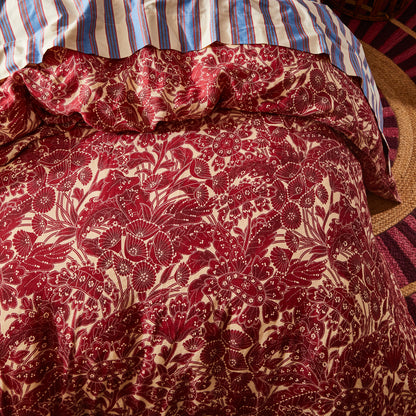 Lucia Linen Quilt Cover - Crimson