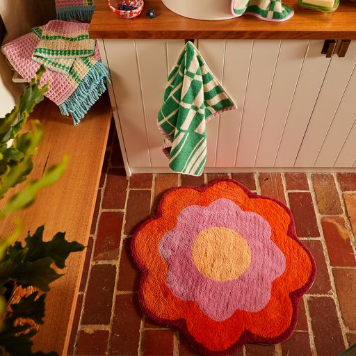 Kiska Bath Mat Dahlia