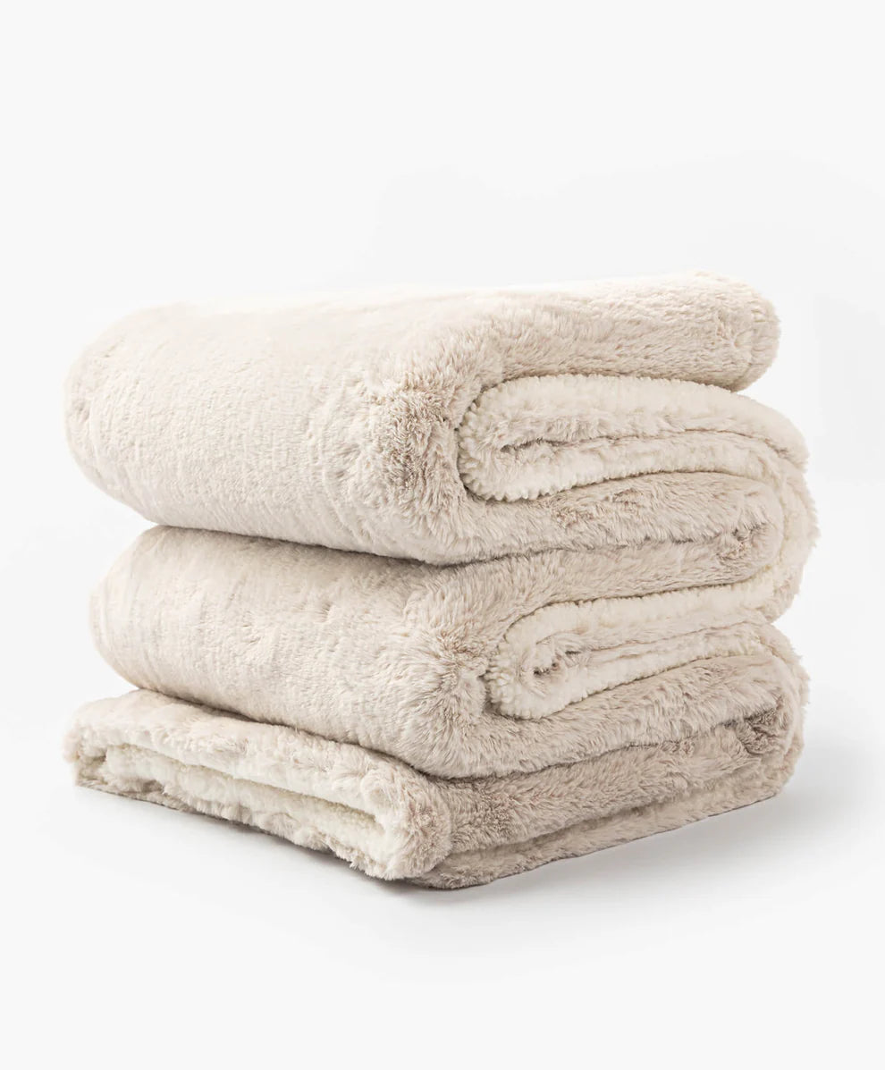 White Double Plush Future Fur Blanket