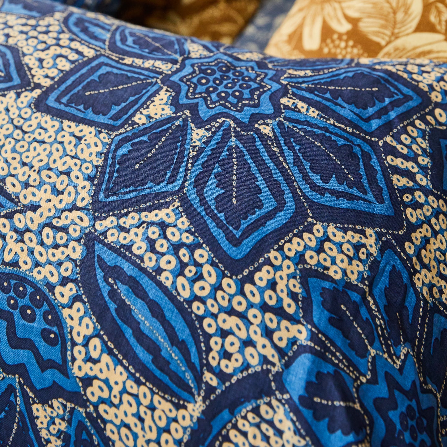 Kavi Linen Pillowcase Set