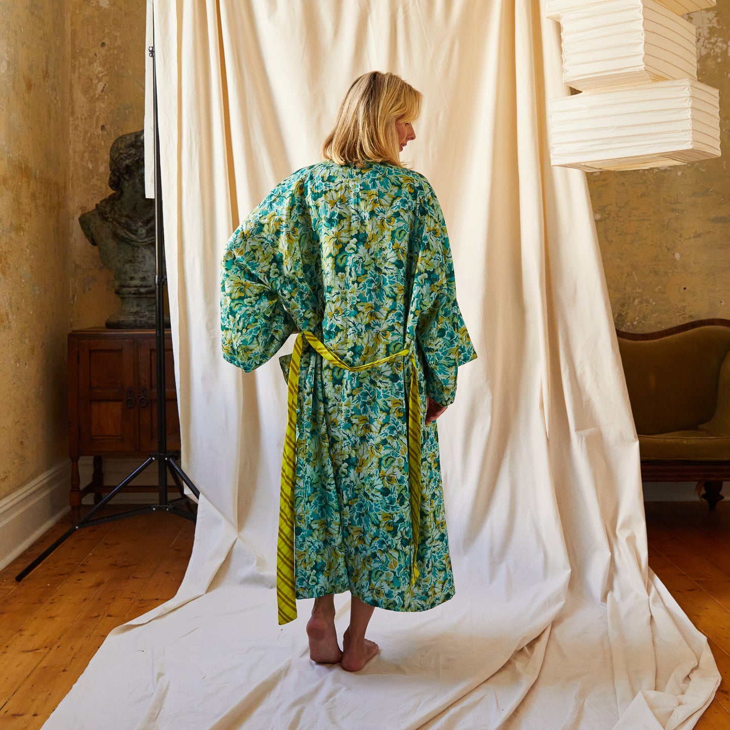 Demi Silk Robe