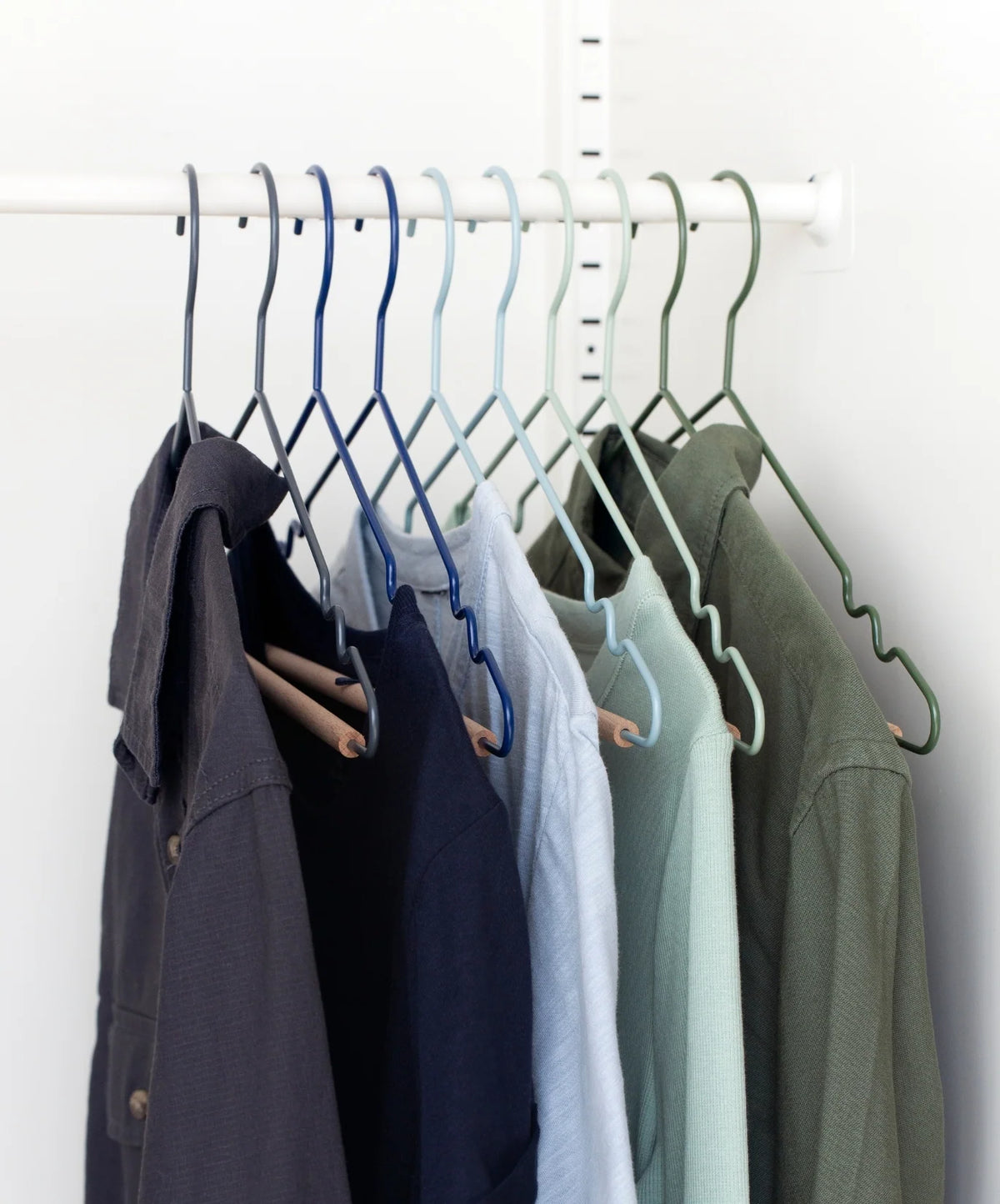 Adult Top Hangers ~ Set of 10