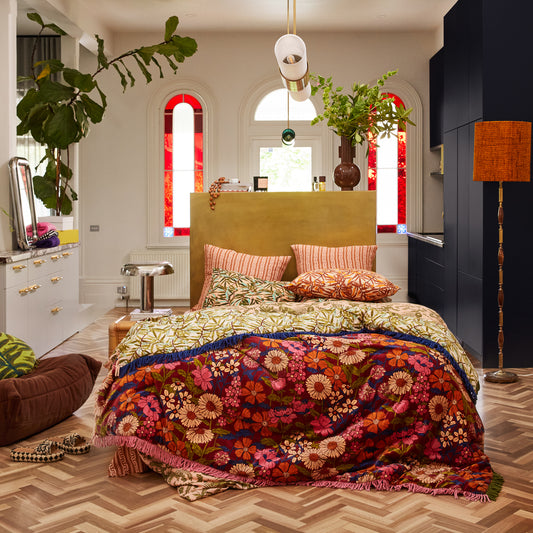 Benita Velvet Blanket