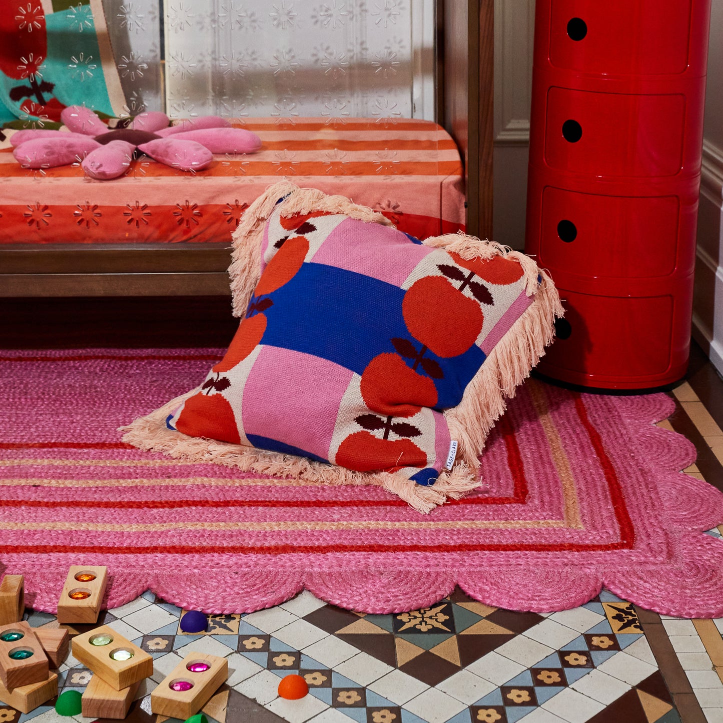 Miguel Jute Rug Cosmos
