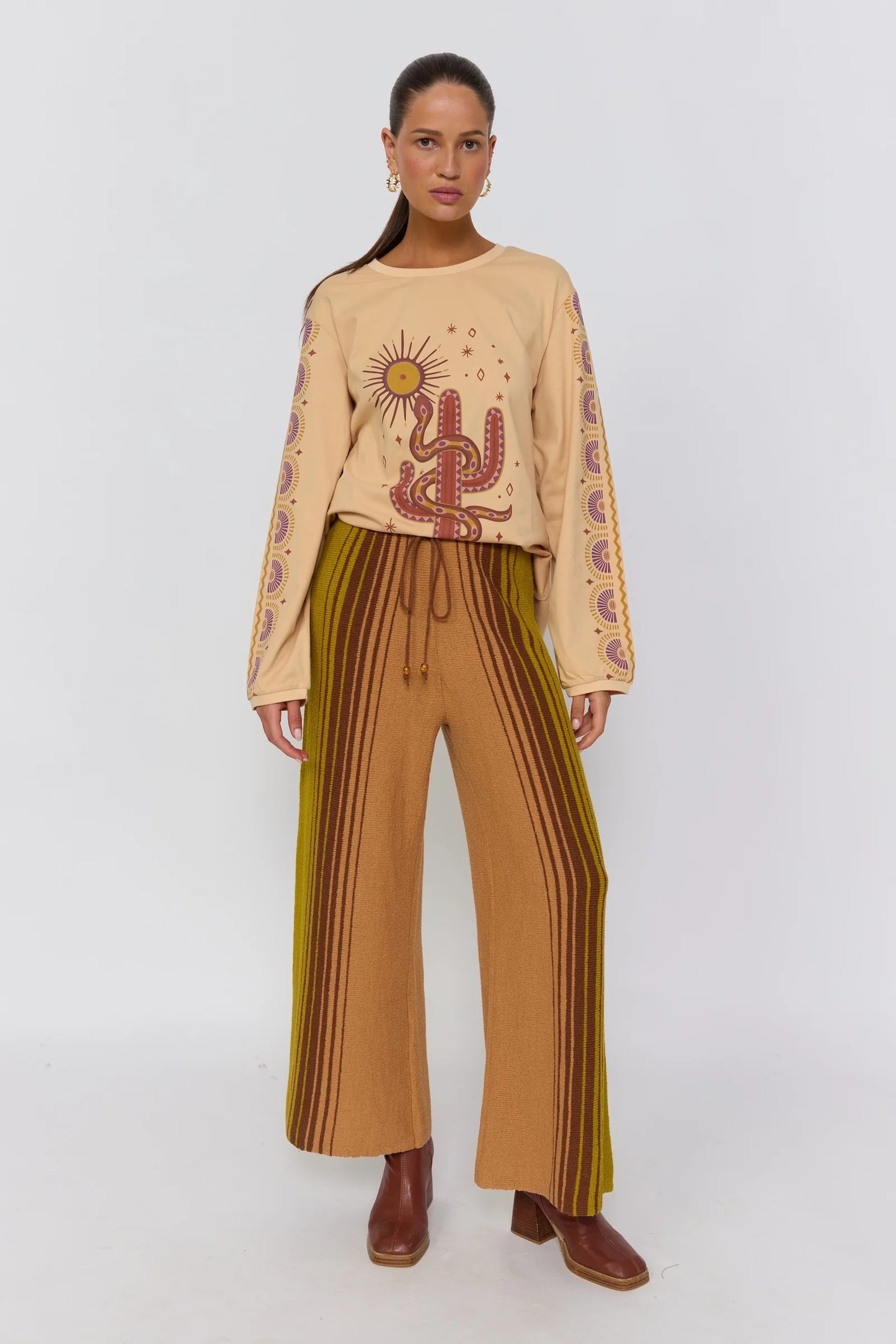 Soul Woman Long Sleeve Tee ~ Sand