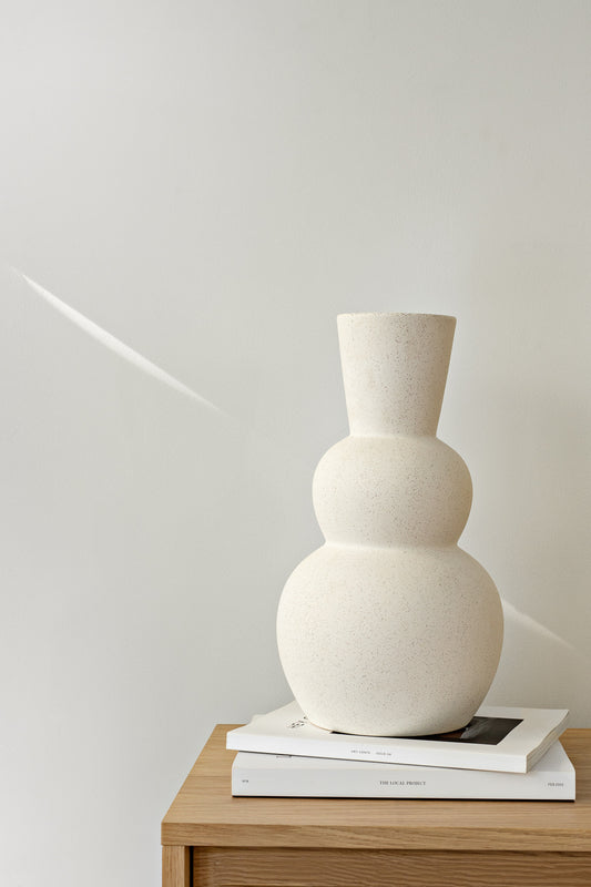 Lola Vase